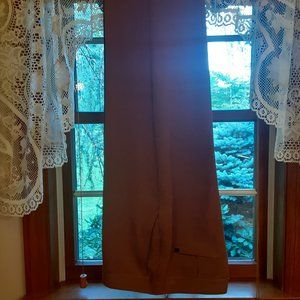 Tommy Bahama Capris  Size 4